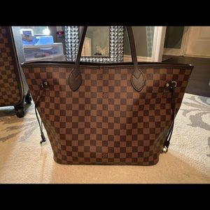 Louis Vuitton Damier Neverfull MM